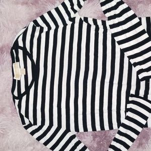 4/25$ MK Longsleeve Tee